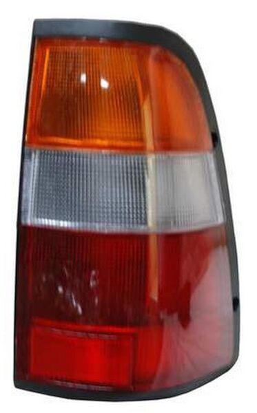 CALAVERA LUV DOBLE CAB 97-01 ROJO/ BCO/ AMBAR C/ARNES ECOCN DER