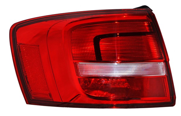 CALAVERA JETTA BICENTENARIO 15-18 EXT CLARA C/FOCOS ALD83 TYC IZQ 28710