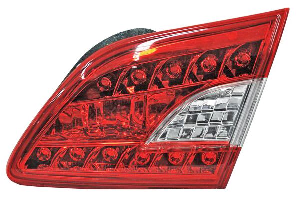 CALAVERA SENTRA 13-16 INT TYC DER