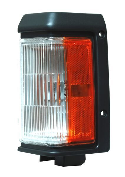 CUARTO PUNTA NISSAN PU D21 87-89 PINT BICOLOR TYC IZQ