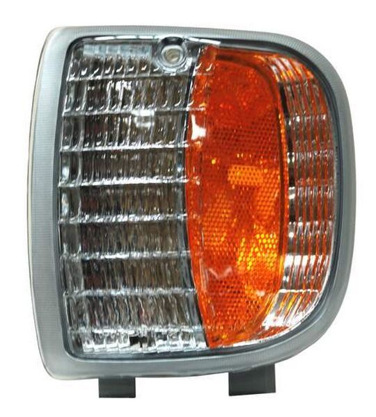 CUARTO PUNTA MAZDA PU 94-97 BICOLOR TYC IZQ