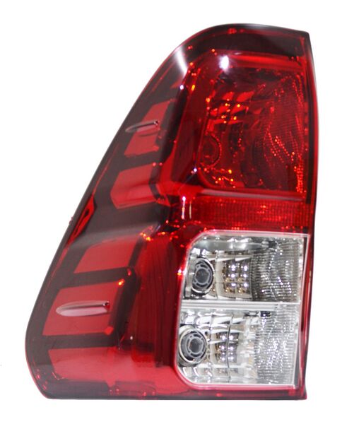 CALAVERA HILUX 16-25 OSCURA 288 NZL IZQ 287