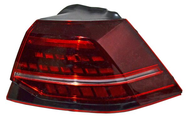 CALAVERA GOLF R 18-20 EXT LEDS 842 NZL DER