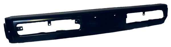 DEFENSA DEL NISSAN PU D21 93-97 NEGRA AMER