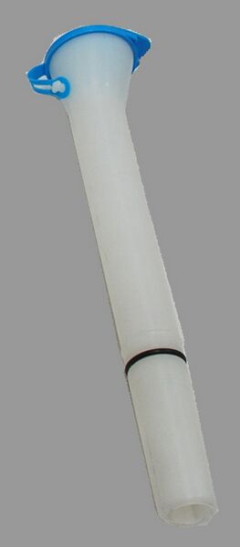 DEPOSITO LIMPIAPARABRISAS QUEST 04-09 CUELLO C/TAPA ****8