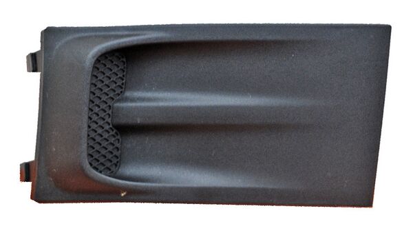 REJILLA FOCUS 08-11 S/FARO NIEBLA SOLO USA 944 6104 DER