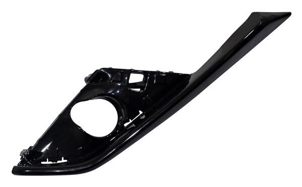 REJILLA MAZDA CX3 19-25 P/FARO NIEBLA S/TAPA LISA 627 250905 NZL DER